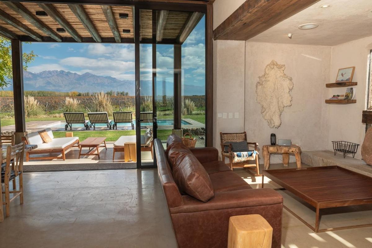 Вилла Casa Crux - Bodega Alfa Crux Эухенио-Бустос Экстерьер фото