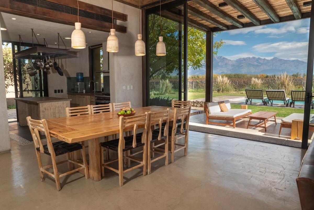 Вилла Casa Crux - Bodega Alfa Crux Эухенио-Бустос Экстерьер фото